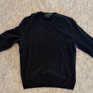 Bloomingdale's Men's Black Crewneck Sweater